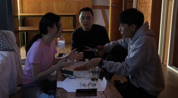 Hong Sang-soo’s ‘In Water’ confirms April release