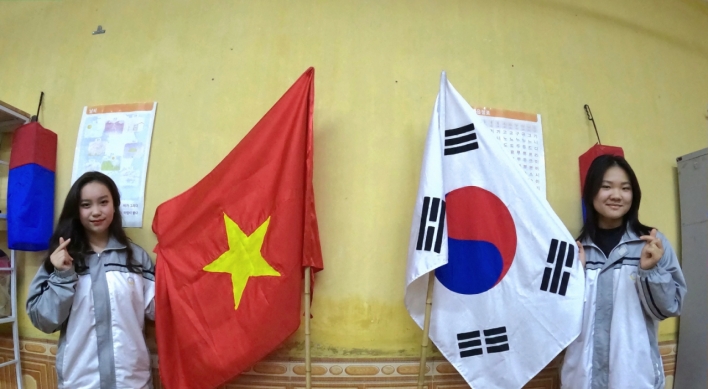 [Hello Hangeul] Korean proficiency highly sought after for jobs in Vietnam