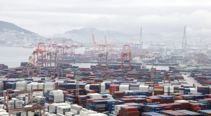 S. Korea's seaport cargo down 1.6% in Q2 amid global economic slowdown