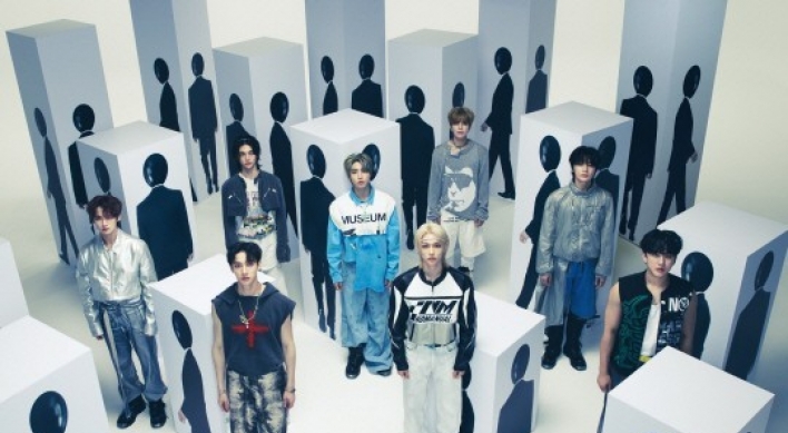 [Today’s K-pop] Stray Kids tops Oricon chart with 1st Japan EP