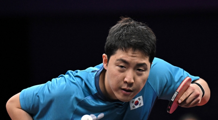 S. Korea secures at least silver in men's table tennis team; women take bronze