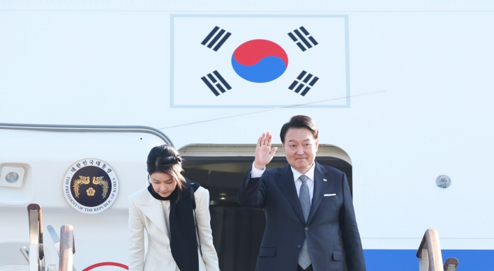Yoon heads to UK for state visit, eyes deeper security relations