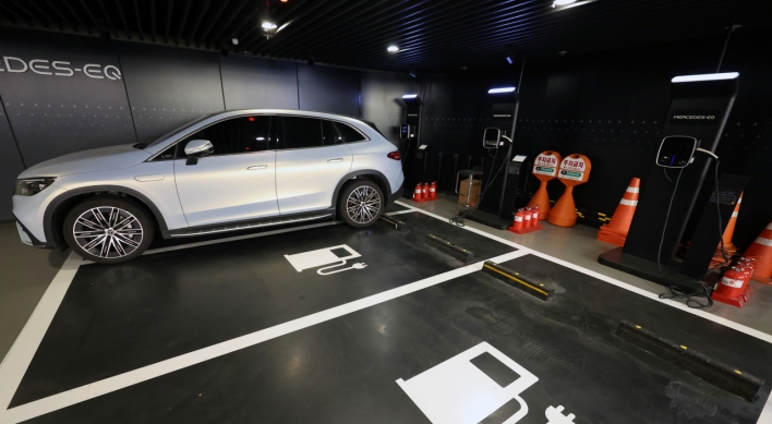 Korean EV, battery makers seek leniency on IRA rules