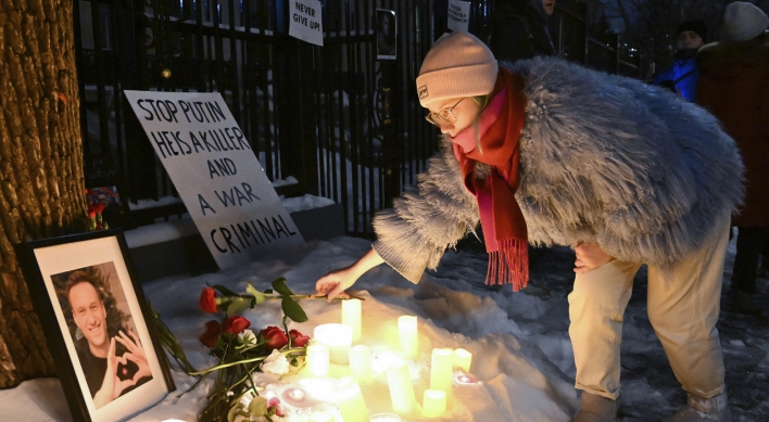 Death of Kremlin foe Alexei Navalny provokes Western outrage