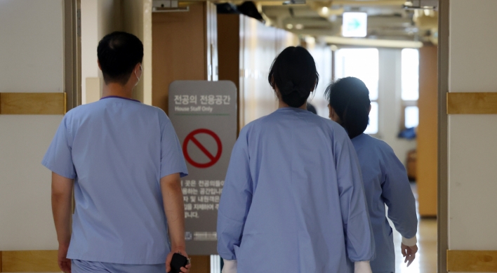 Govt. urges restraint as junior doctors plan joint action