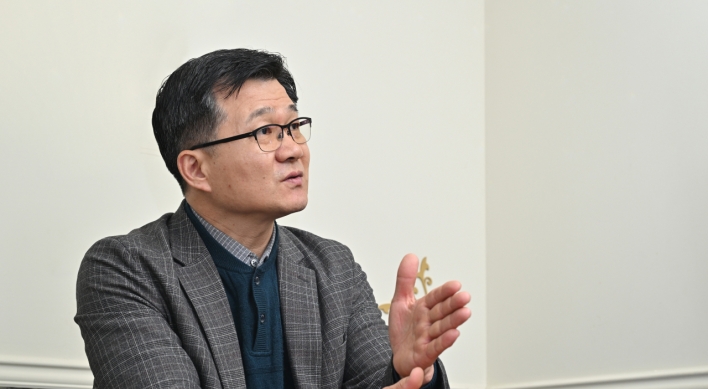 [Herald Interview] ‘Korea needs to power up defense academia’
