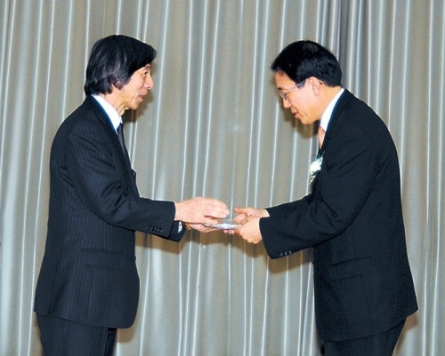 Marking quake anniversary, Japan’s envoy thanks Korea