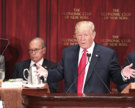 Trump denounces Korea-US FTA as 'disaster,' demands S. Korea pay all cost for troop presence