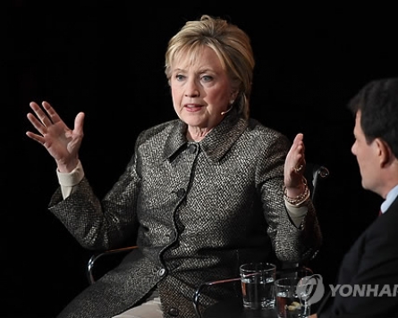 Clinton: US should be careful about negotiations with N. Korea