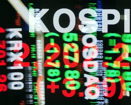 Korean shares down in late morning trading
