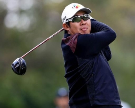 Korean An Byeong-hun loses in PGA playoff