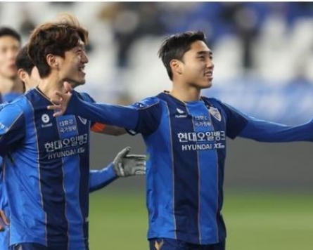 1st-year K League coach demands more from undefeated club