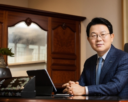 [Top Bankers] Head of bankers’ club in South Korea calls for stricter regulation on big tech