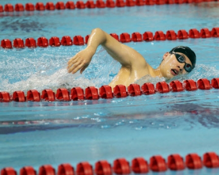 Teen swimmer's quest for world championships medal to start on weekend
