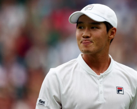S. Korean Kwon Soon-woo bows out to Djokovic in 1st round at Wimble
