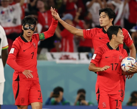 [Newsmaker] [World Cup] Outlook bleak, but not completely dark for S. Korea after loss to Ghana