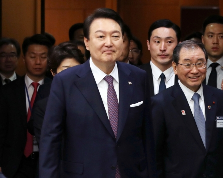 Yoon vows unwavering support for Korea-Japan biz cooperation