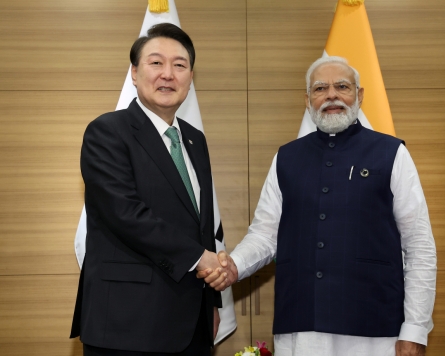 Yoon, Modi agree to strengthen defense cooperation