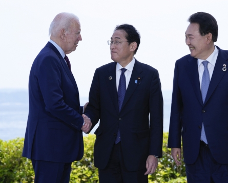 Yoon, Biden, Kishida hold summit in Hiroshima