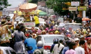 ‘물의 전쟁’ 참여하러 태국, 쏭크란 축제 한번 갈까?