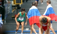 <포토뉴스>6위로 골인하는 경보 20km 김현섭