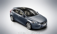 볼보, 더 뉴 V40 공개