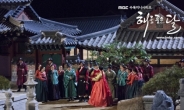 ‘해품달’ 김수현, 야심한 밤 은월각에서 ‘소원 성취’