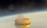 세계 최초 ‘햄버거’ 우주발사 성공…‘환상적인 순간’