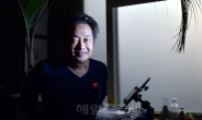 김중만,  40년지기 ‘카메라’ 는 순결이자 죽음, 셧터 누르는 순간이 가장 두려워