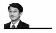 <데스크 칼럼 - 김형곤> 깊은 러프에 빠진 한국…경제엔 벌타가 없다
