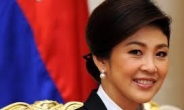 추락한 태국의 첫 여성 총리
