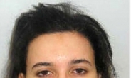 프랑스의 생존 테러범, 미궁 속 26세 여성은 어디에