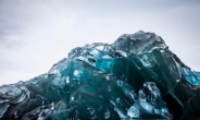 빙산, 흰색 아니다…빙산에 투영된 푸른빛