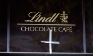 시드니 인질극 3개월만에… 린트 초콜릿 카페 다시 문열어