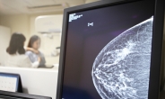 한국여성 세계 1위의 유방암 증가율 90.7%