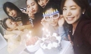 에이핑크 컴백, 손나은 생일파티 인증샷 재조명 '꾸밈없는 청순 미모'