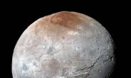 [영상] 나사 사진으로 만든 명왕성 위성 ‘카론’ 영상