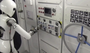 우주정거장에서 우주비행사 돕는 로봇 ‘아일라’