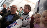 NASA, 4년만에 우주인 공채…연봉은?