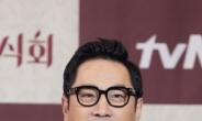 '공부선배' 강용석, 과거 방송에서의 스마트함 눈길