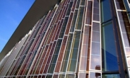 獨 머크, 태양광발전·절전 ‘미래형 窓’ 만든다