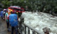 광주·전남에 폭우 피해…고립·침수에 바닷길 막혀