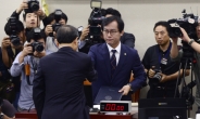 “정치가 무엇인지 일깨워줬다”…김영우 위원장에 경의 표한 野