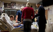 ‘대통령의 신성한 의무’… 오바마의 마지막 국군병원 방문