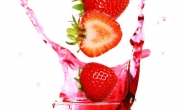 [색깔전쟁② 빨강] “딸기가 좋아”…식음료, 새콤달콤함에 빠지다