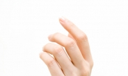 [봄철 관절질환 주의보 ②] 봄맞이 대청소 후 손목 저리면 ‘손목터널증후군’ 의심
