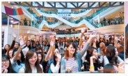 싱가포르 쇼핑몰 6만 함성…한류가 다리놓은 한국관광의 길