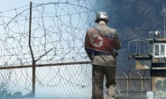 북한군 포함 열흘새 3명 귀순…북한에 무슨 일이?