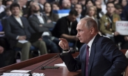 푸틴, 무소속 대선 출마 선언…“야당 국가전복 시도 안돼”
