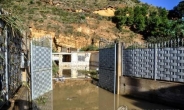 홍수로 일가족 9명 사망 伊 주택…불법건축물 드러나 논란